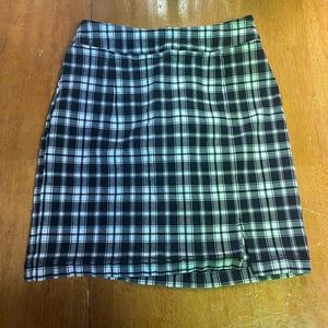 Plaid mini skirt
